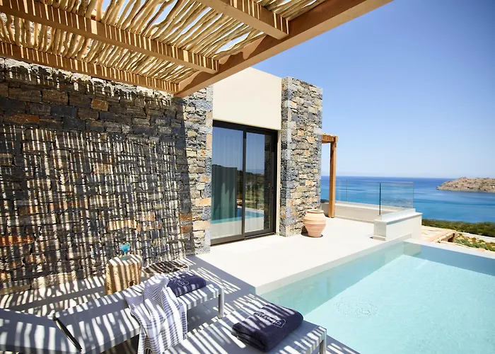 Cayo Exclusive Resort & Spa