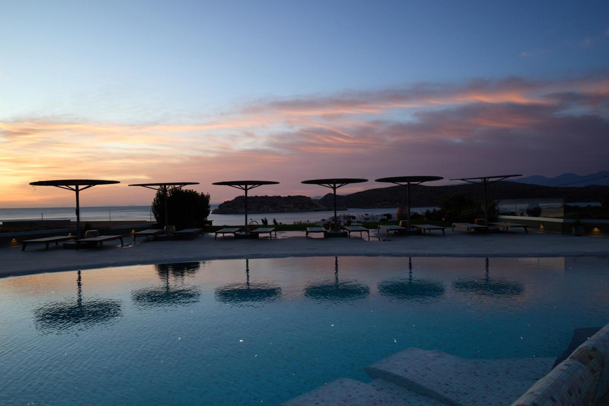 Cayo Exclusive & Θέρετρο Ελούντα